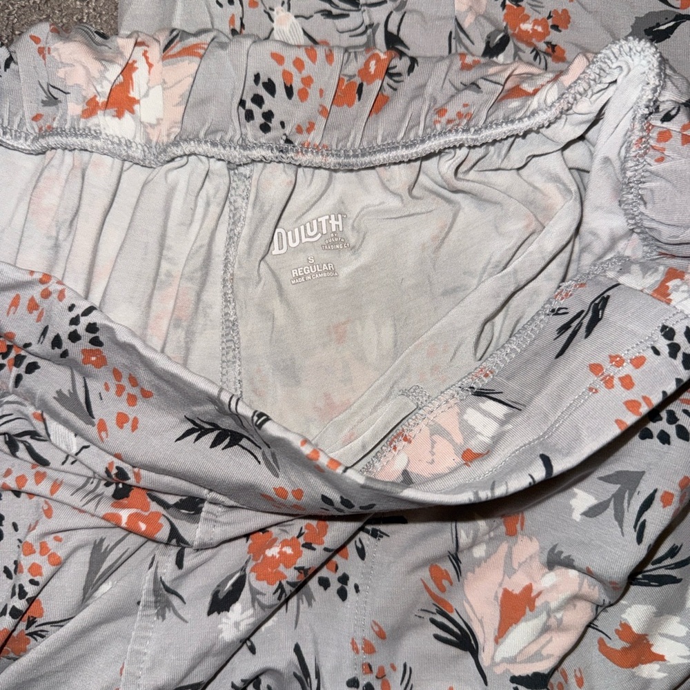 Duluth Trading Co Women’s Small Grey Floral Modal Pants Pockets Comfy Coastal - Picture 8 of 10
